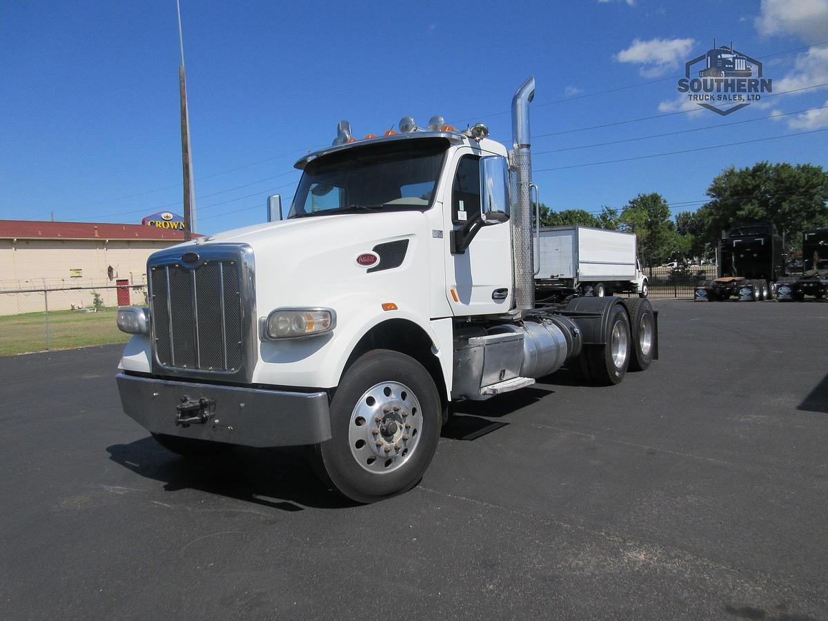 Used 2020 PETERBILT 567