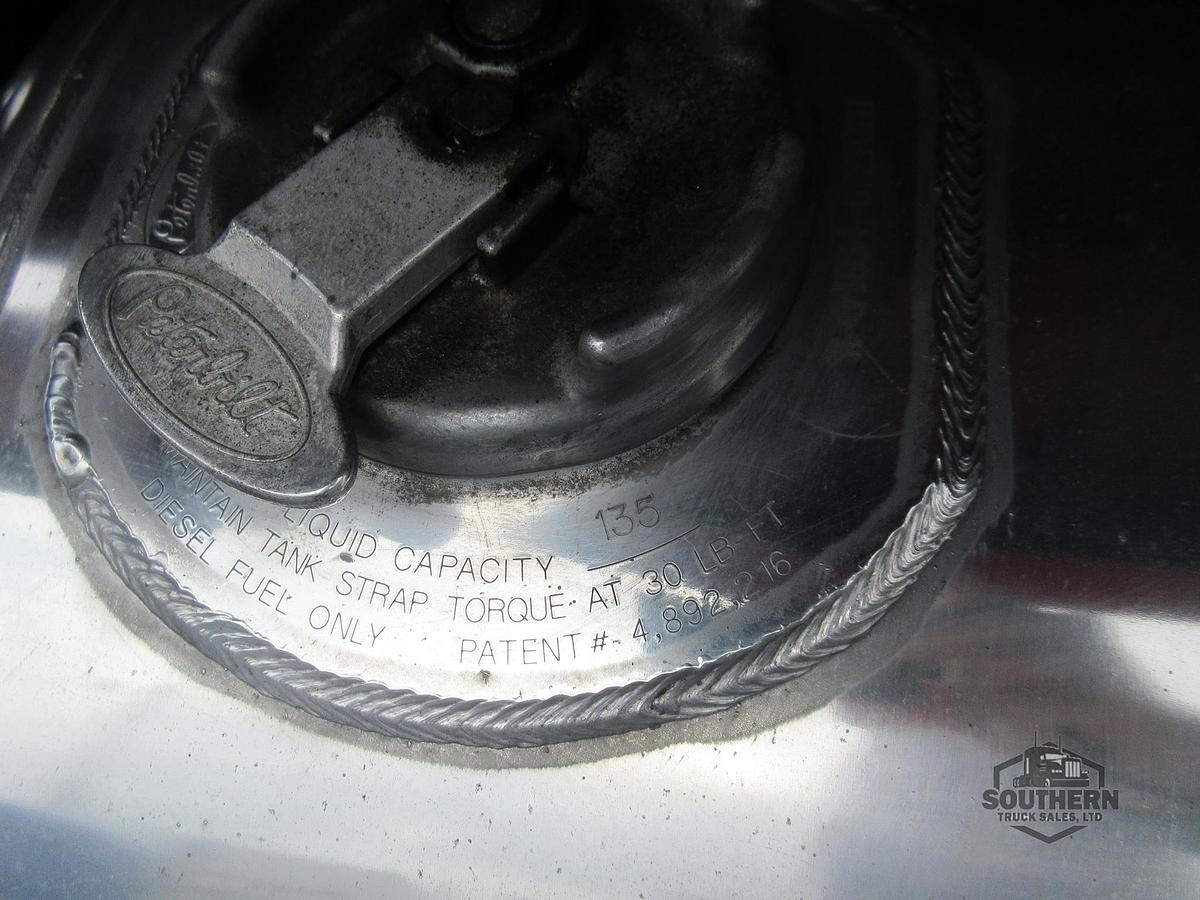 Used 2020 PETERBILT 567