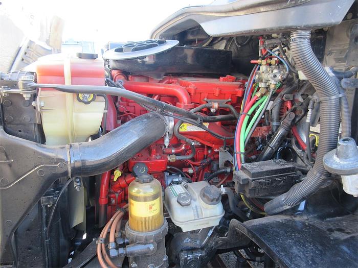 Used 2016 FREIGHTLINER CASCADIA 113