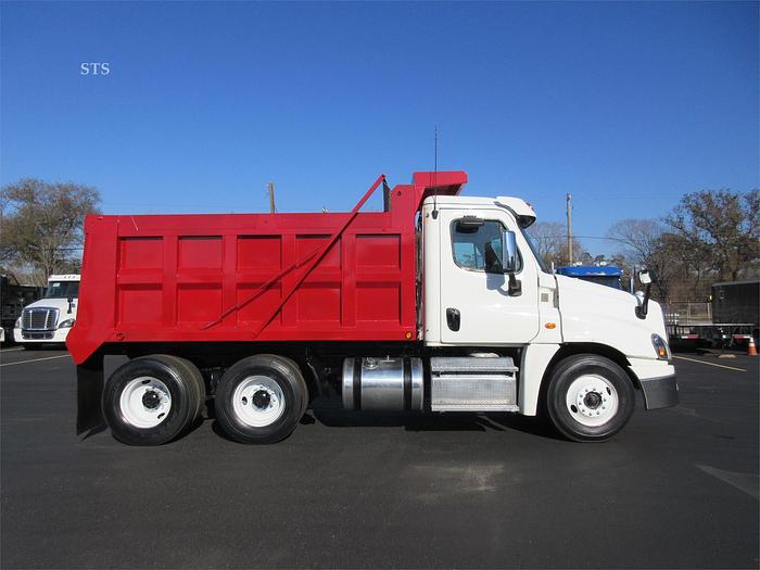 Used 2016 FREIGHTLINER CASCADIA 125