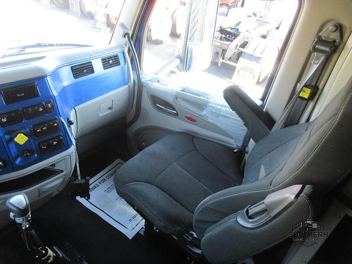 Used 2020 PETERBILT 567