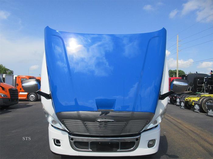 Used 2017 FREIGHTLINER CASCADIA 125