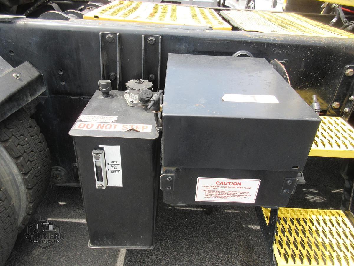 Used 2022 AUTOCAR XSPOTTER ACTT