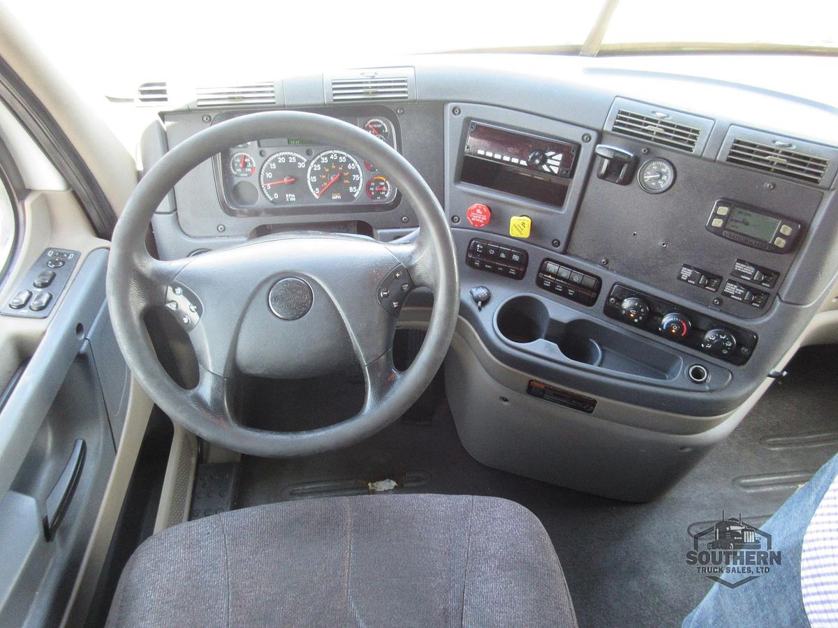 Used 2019 FREIGHTLINER CASCADIA 125