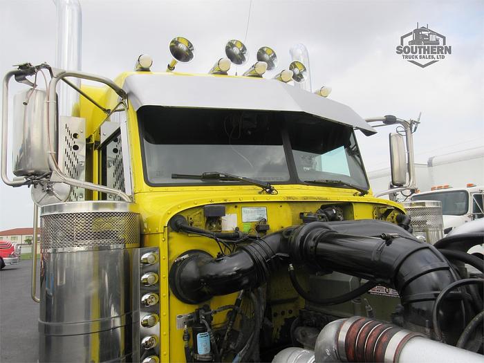 Used 2016 PETERBILT 389