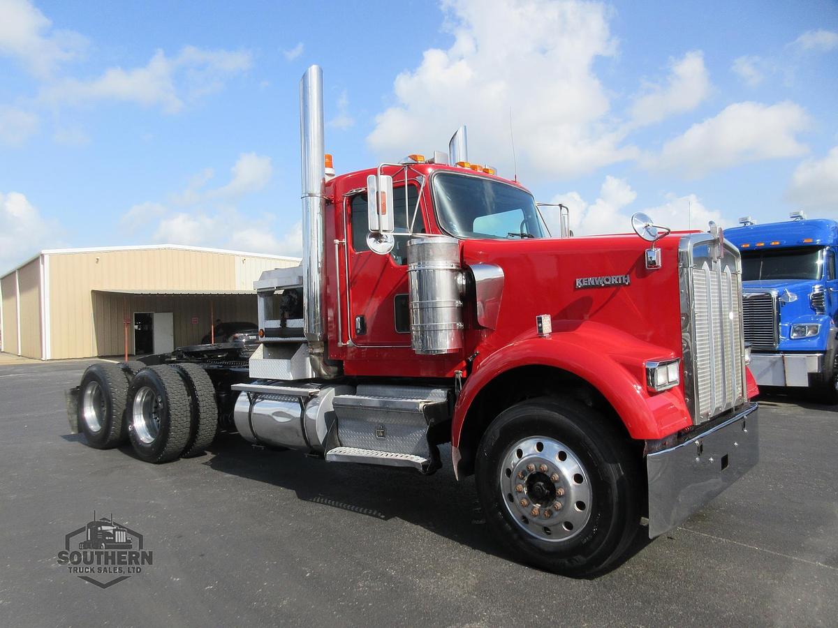 Used 2007 KENWORTH W900