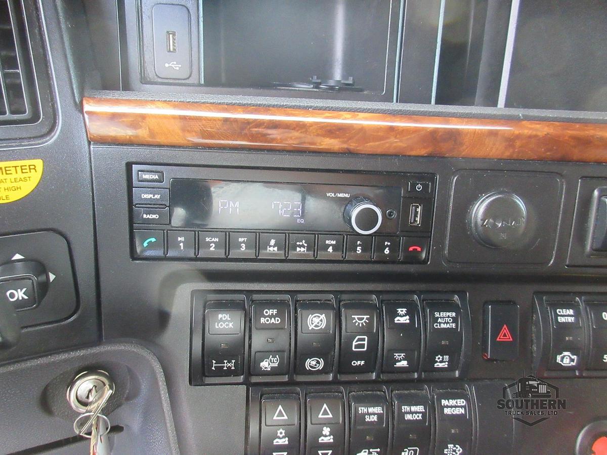 Used 2021 INTERNATIONAL LT