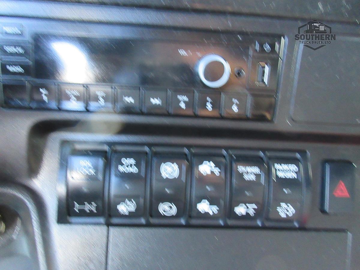 Used 2023 INTERNATIONAL LT