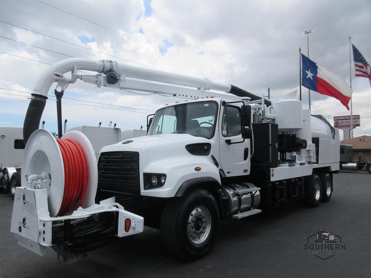 Used 2015 FREIGHTLINER 114SD