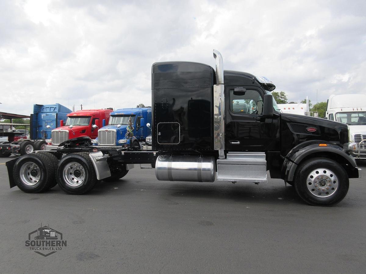 Used 2023 PETERBILT 567