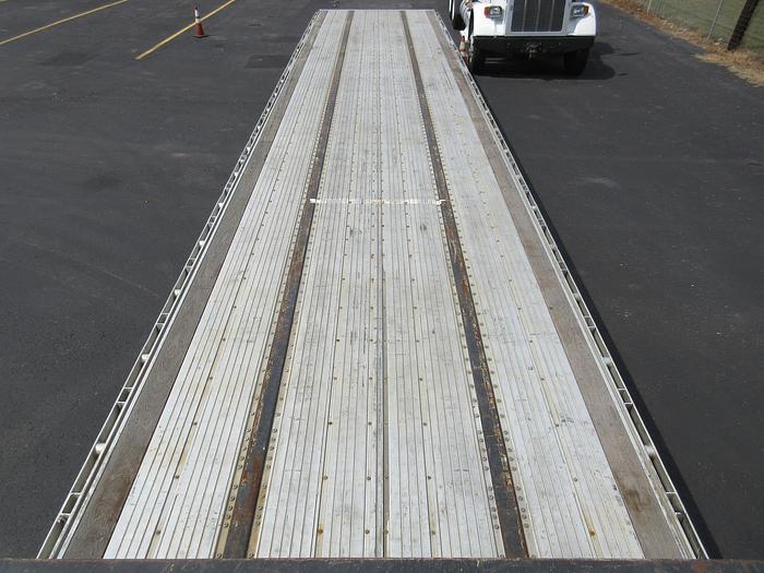 Used 2021 UTILITY 53 CAL LEGAL REAR SLIDE