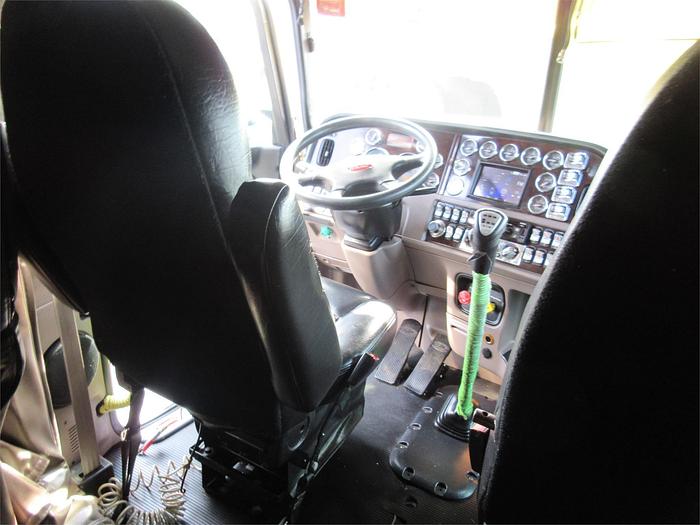 Used 2020 PETERBILT 389