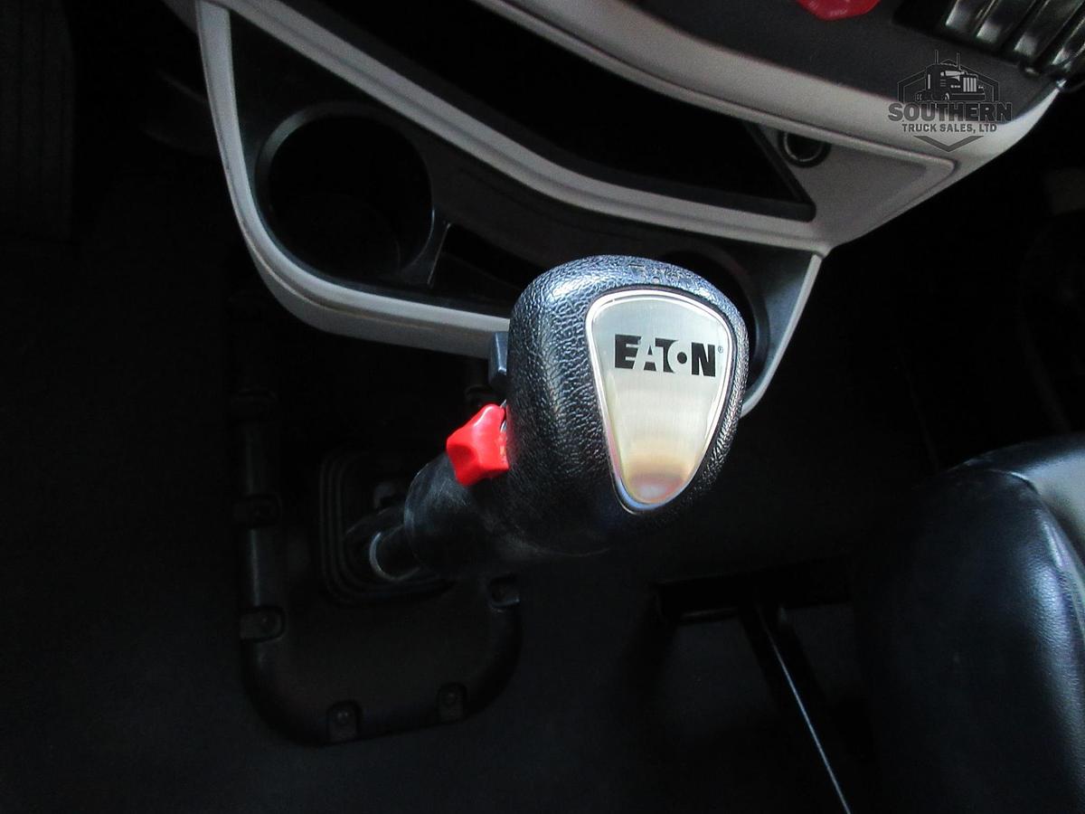 Used 2023 PETERBILT 567