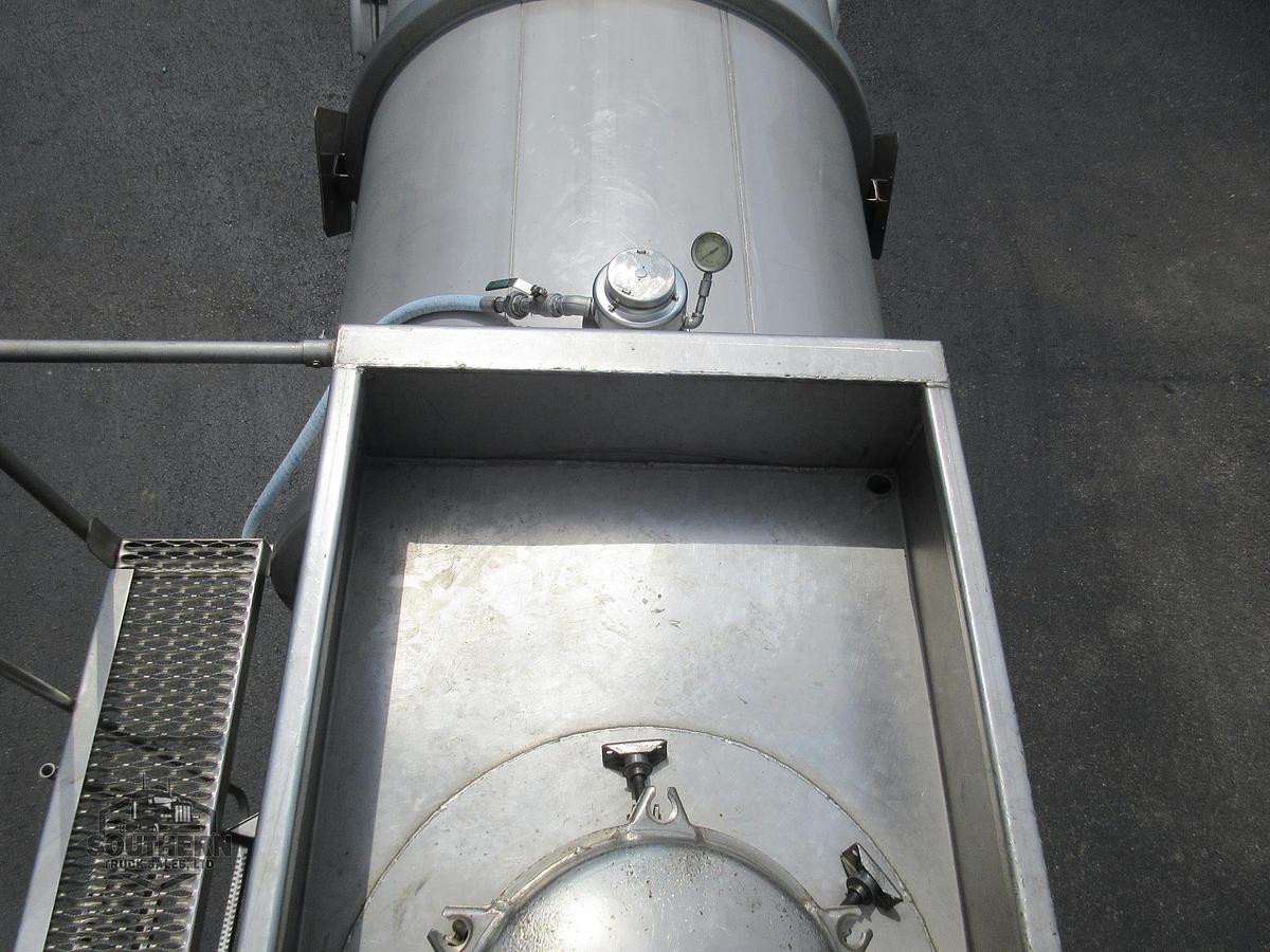 Used 2012 ACRO 5,000 gal