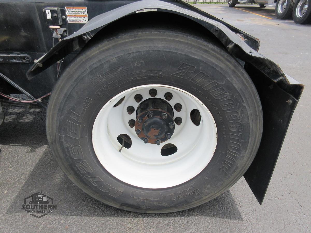 Used 2022 AUTOCAR XSPOTTER ACTT