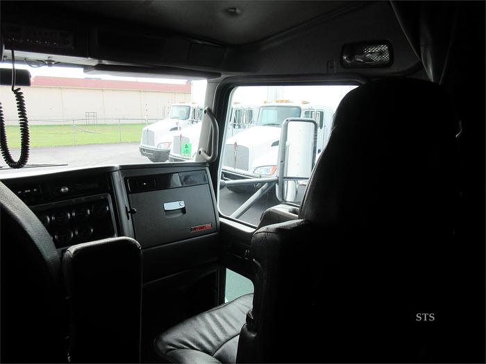 Used 2012 KENWORTH T660