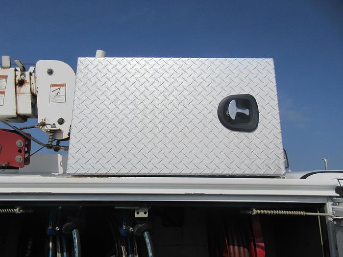 Used 2019 STELLAR EC2000 MOUNTED ON 2019 FORD F550 XL