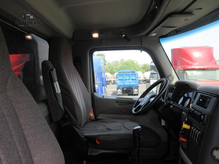 Used 2019 PETERBILT 567
