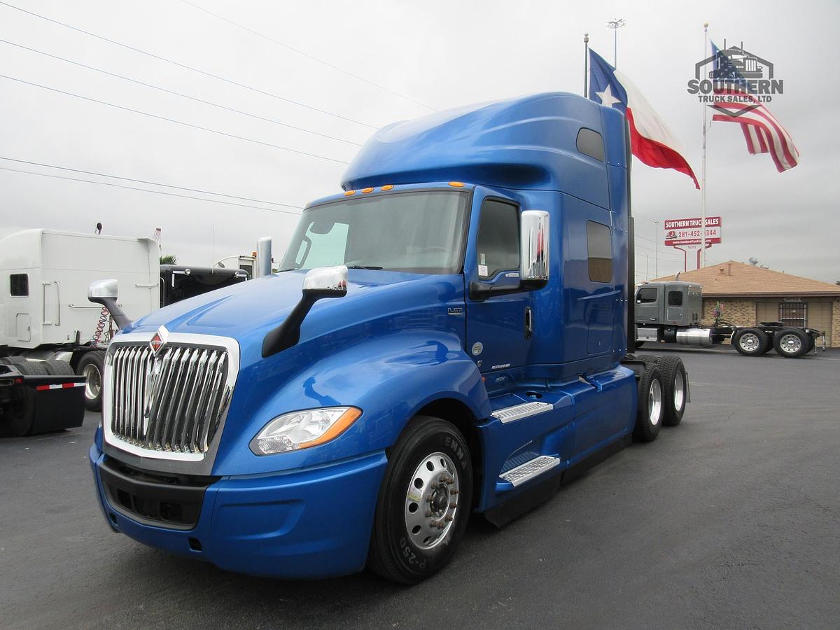 Used 2021 INTERNATIONAL LT