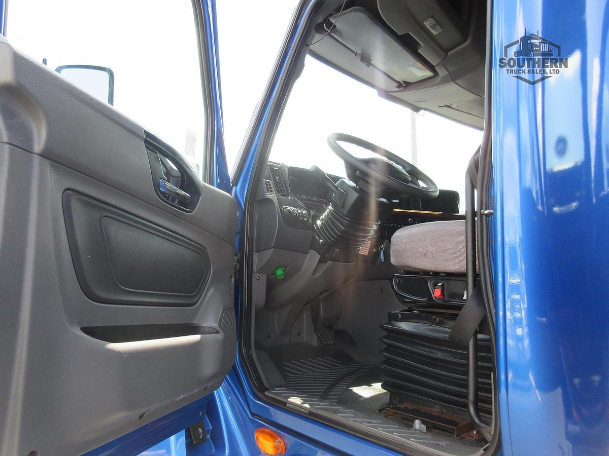 Used 2021 INTERNATIONAL LT