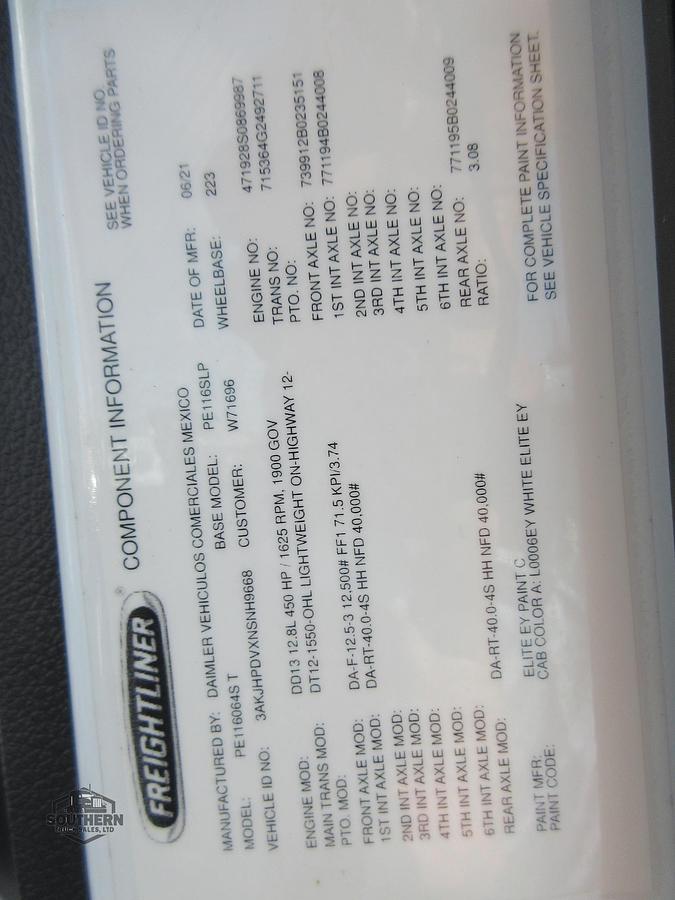Used 2022 FREIGHTLINER CASCADIA 116