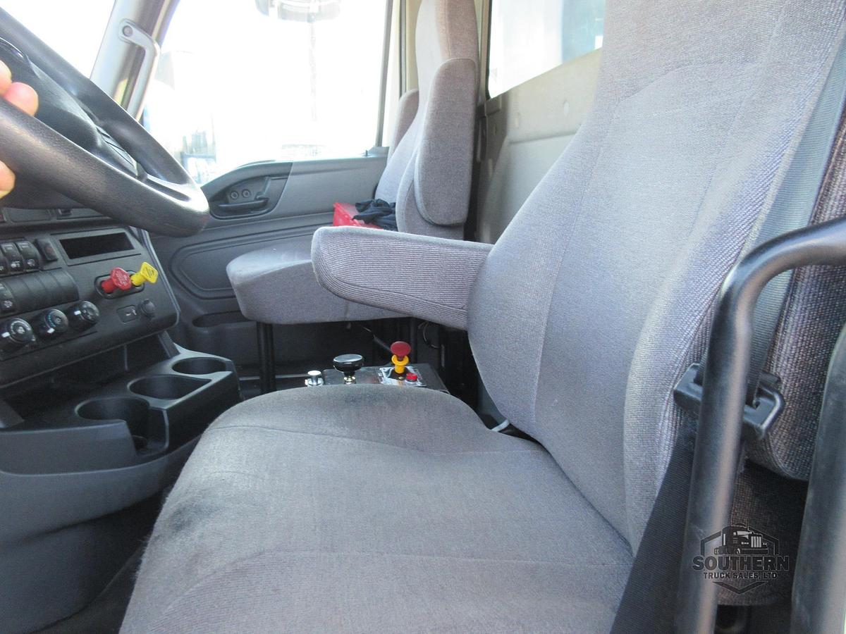 Used 2021 INTERNATIONAL LT