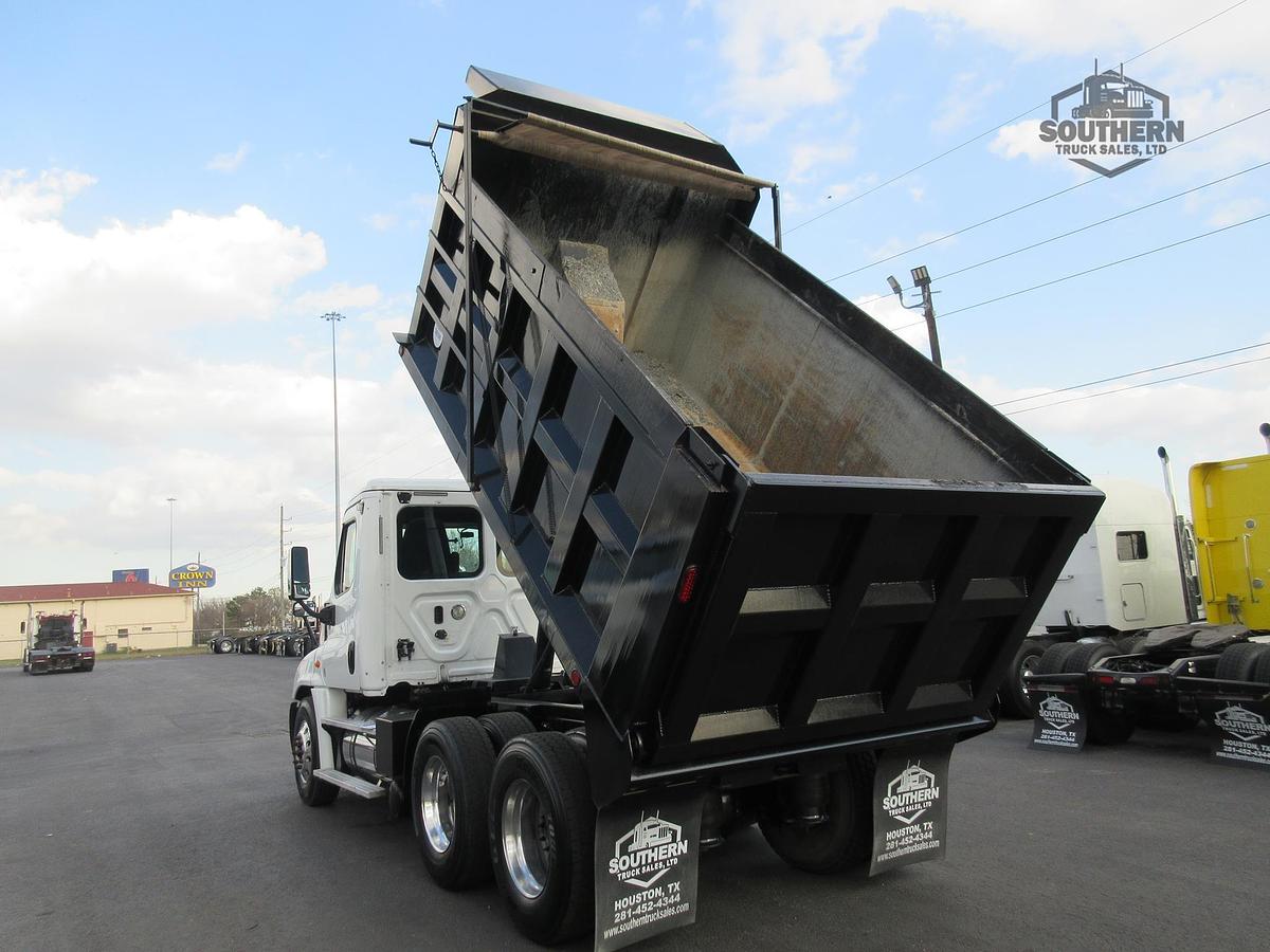 Used 2019 FREIGHTLINER CASCADIA 125