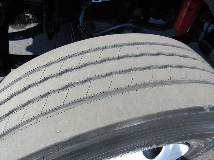 Used 2021 KENWORTH T270