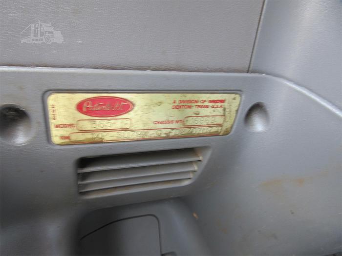 Used 2015 PETERBILT 365