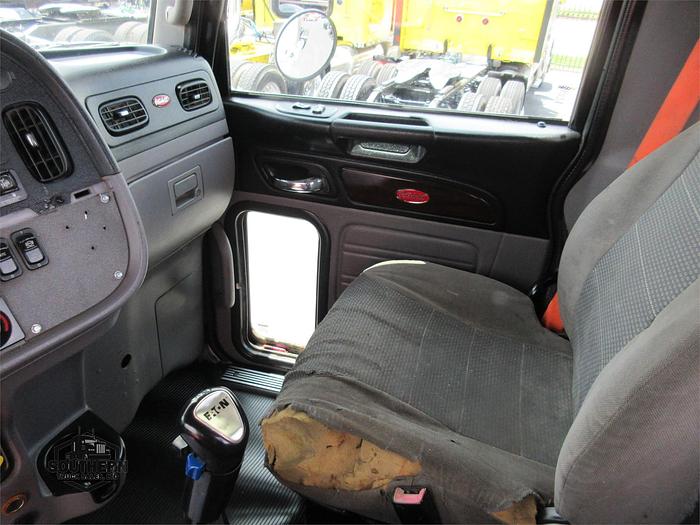 Used 2015 PETERBILT 365