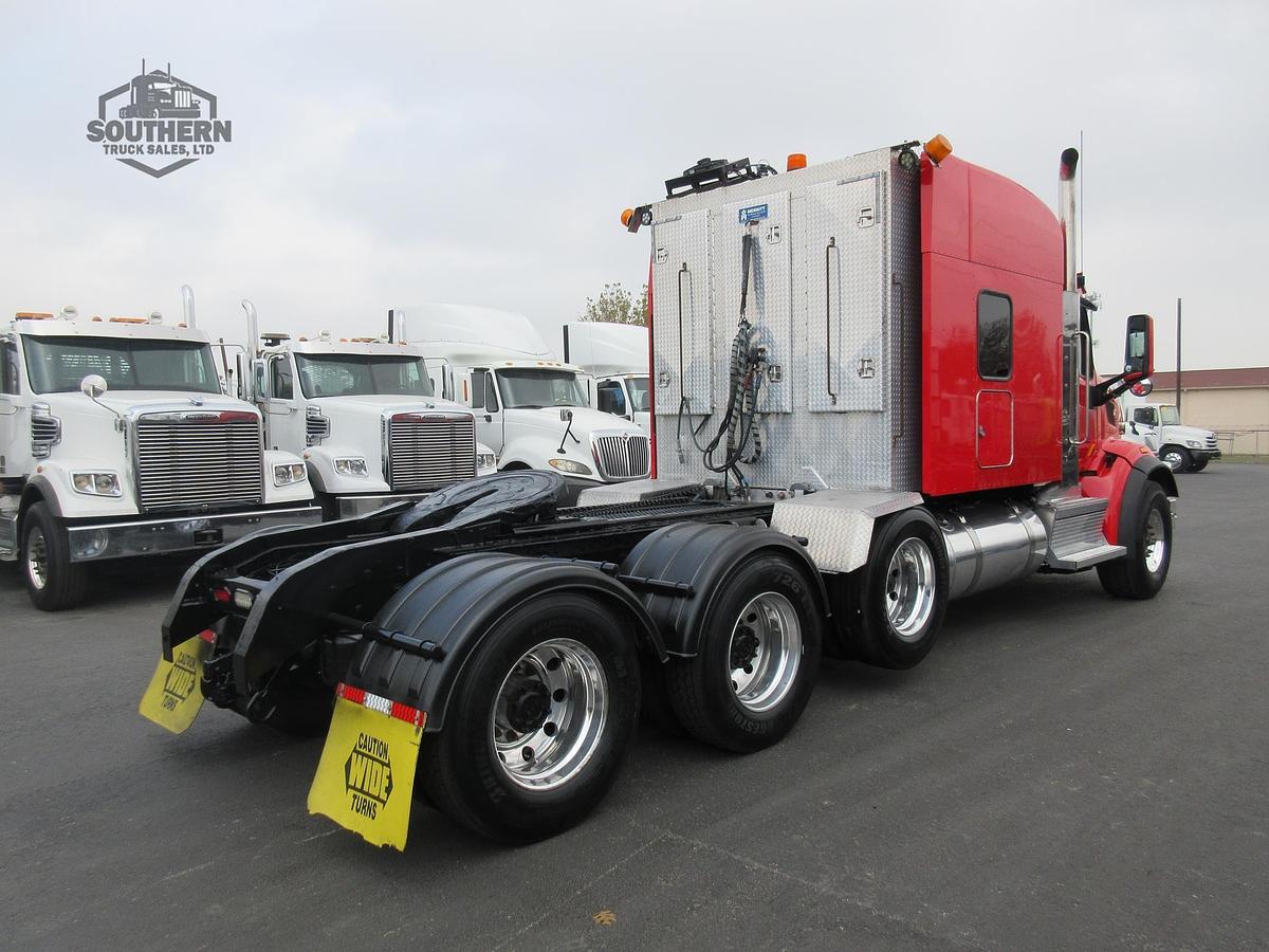 Used 2020 PETERBILT 567
