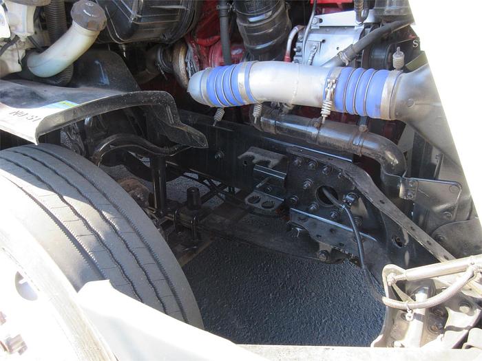 Used 2016 FREIGHTLINER CASCADIA 113