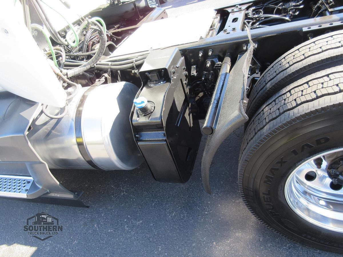 Used 2021 INTERNATIONAL LT