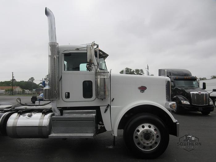 Used 2019 PETERBILT 389