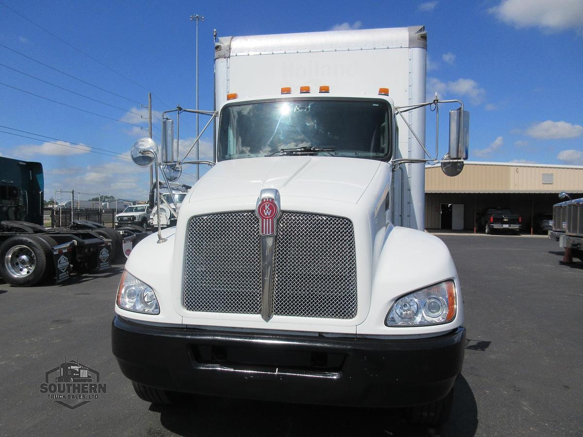 Used 2021 KENWORTH T270