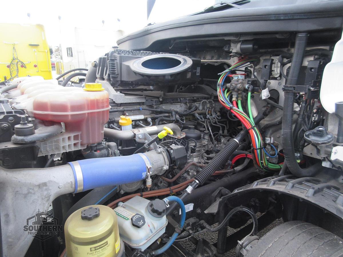 Used 2020 FREIGHTLINER CASCADIA 126