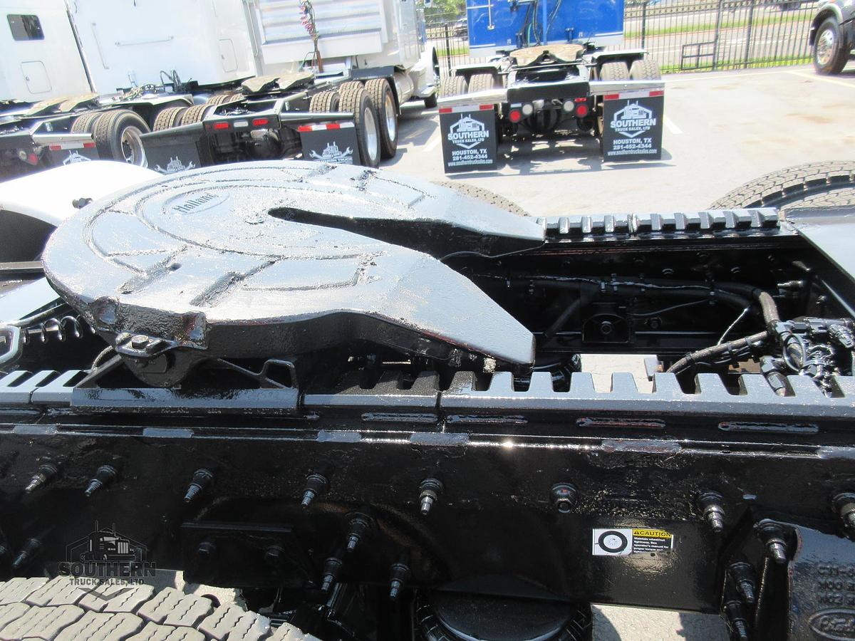 Used 2019 PETERBILT 567