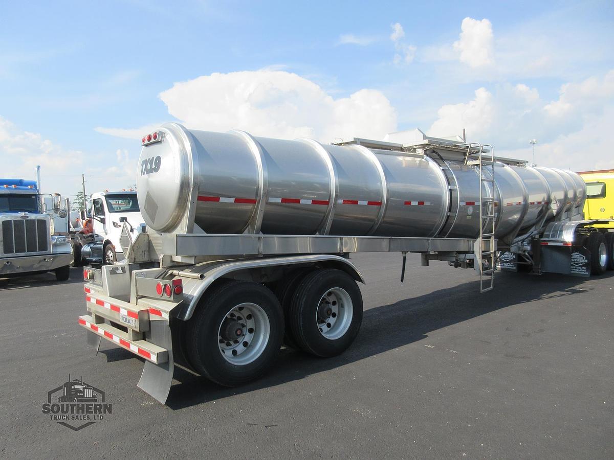 Used 2014 POLAR 42 ft