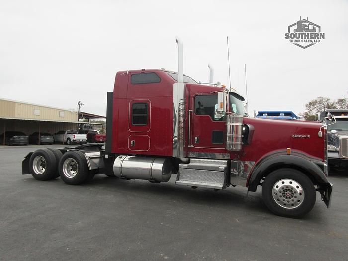 Used 2018 KENWORTH W900