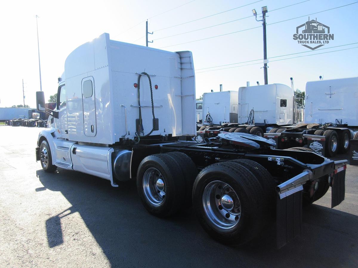 Used 2018 PETERBILT 579