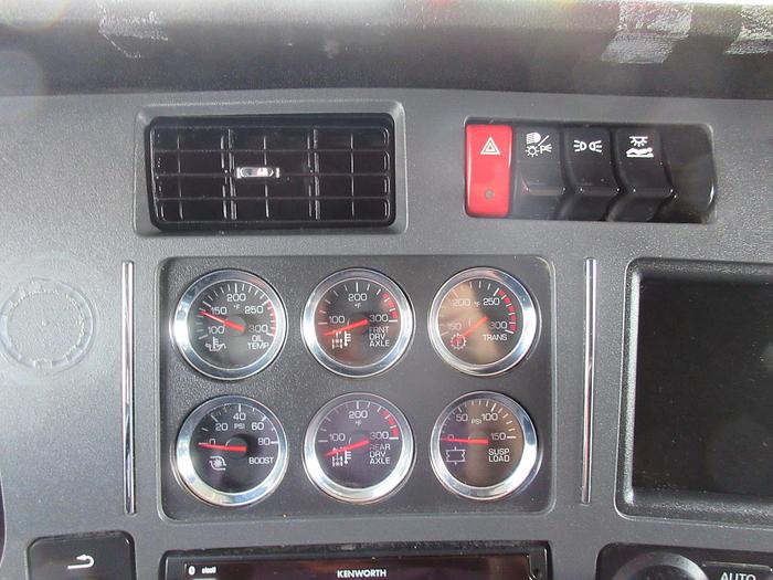 Used 2021 KENWORTH T880