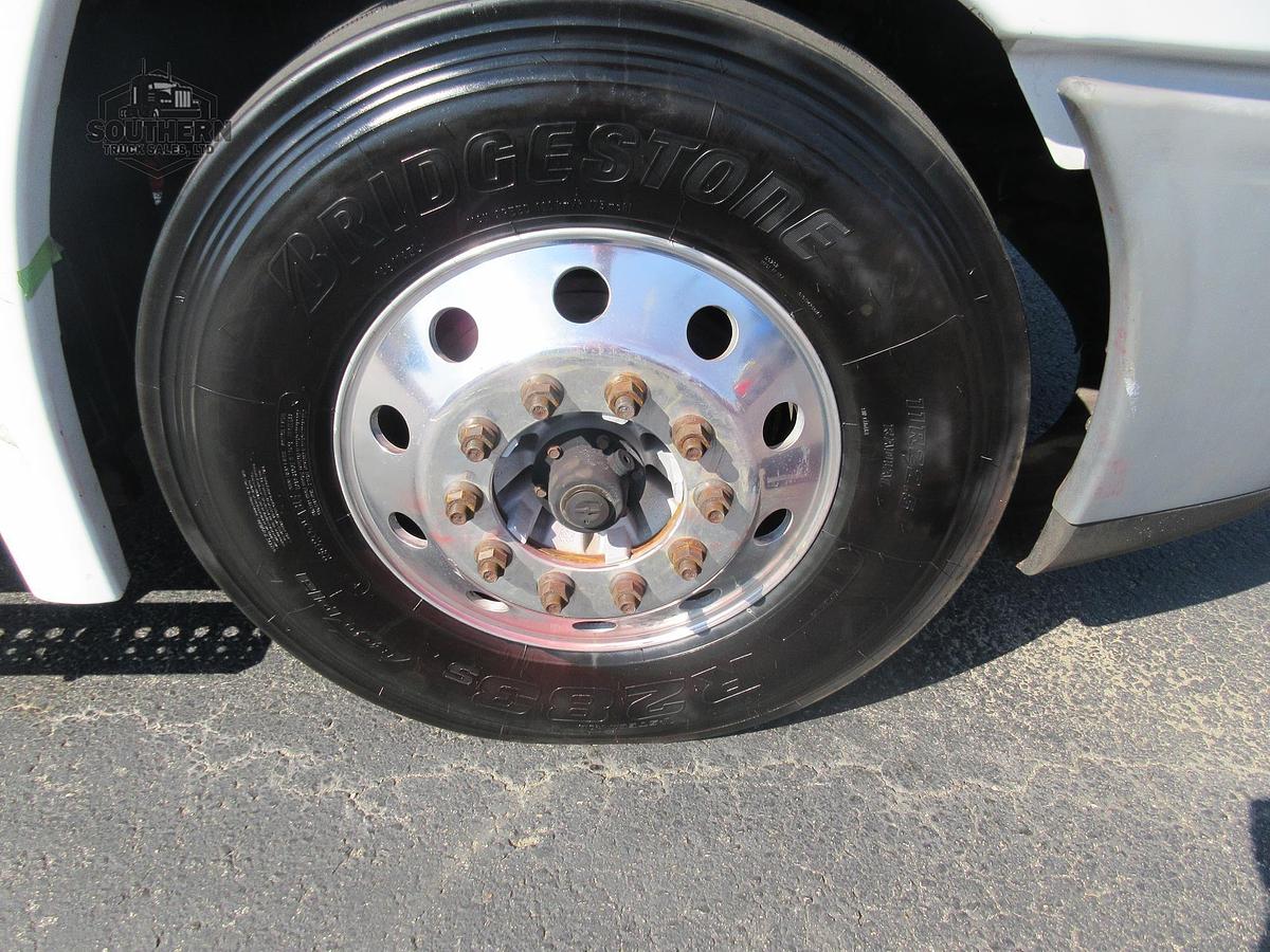 Used 2019 FREIGHTLINER CASCADIA 125