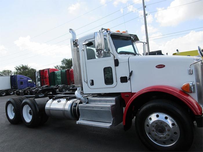 Used 2015 PETERBILT 365