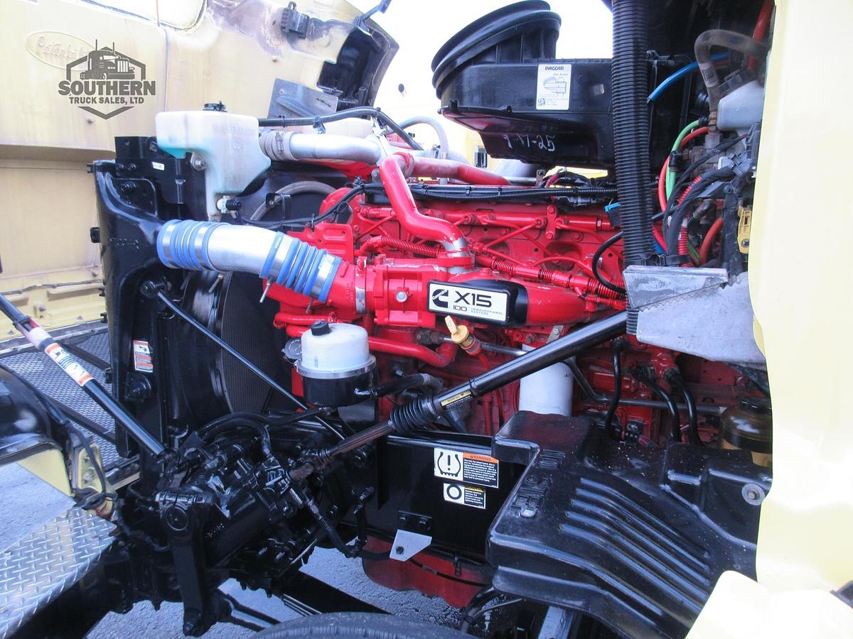 Used 2020 PETERBILT 567