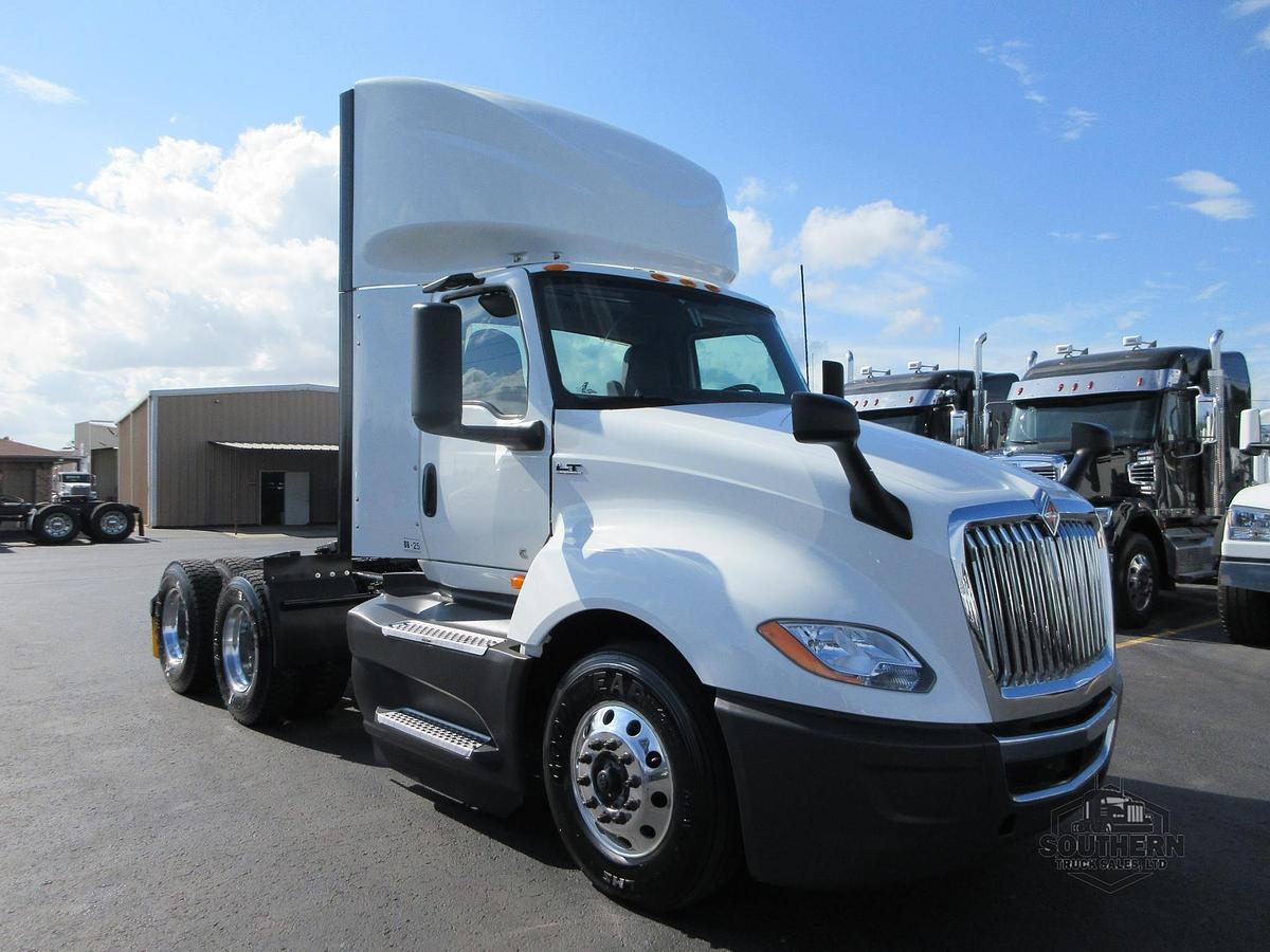 Used 2021 INTERNATIONAL LT