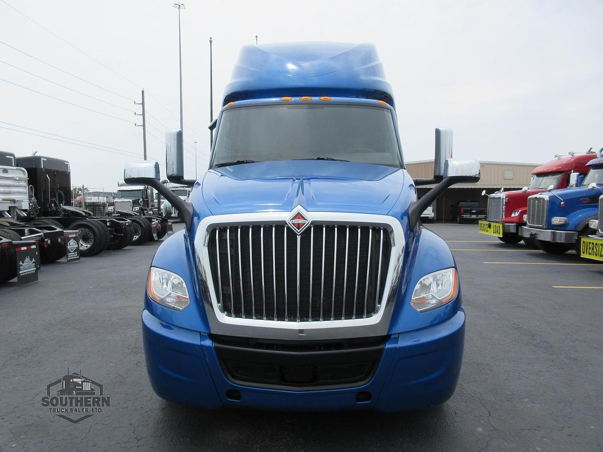 Used 2021 INTERNATIONAL LT