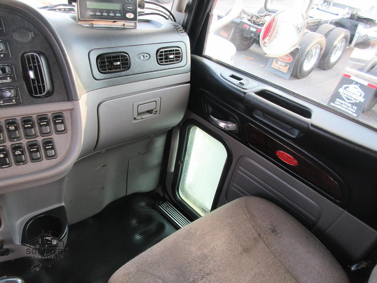 Used 2021 PETERBILT 389