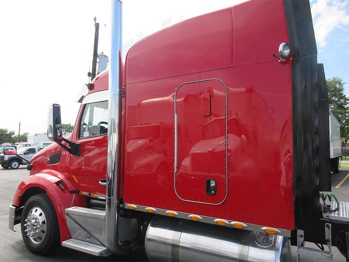 Used 2015 PETERBILT 579