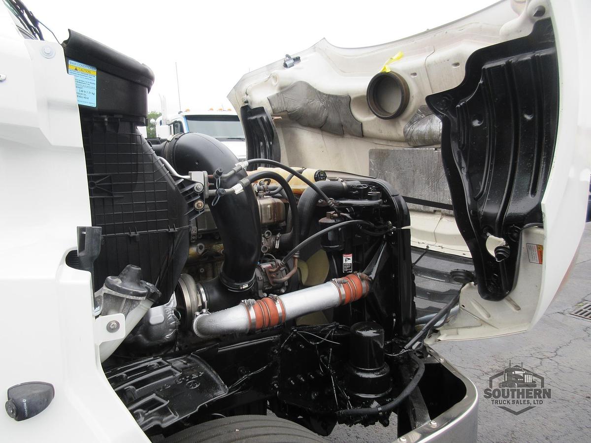 Used 2019 FREIGHTLINER CASCADIA 126