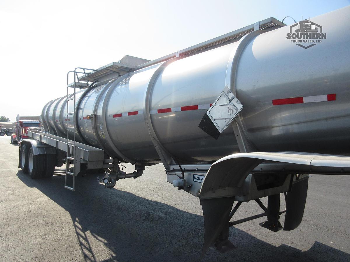 Used 2014 POLAR 42 ft